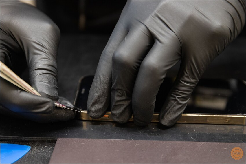 台中豐原iPhone專業維修|蘋果原廠零件|iPhone換電池|iPhone換螢幕推薦:雷神快修®Apple獨立維修中心