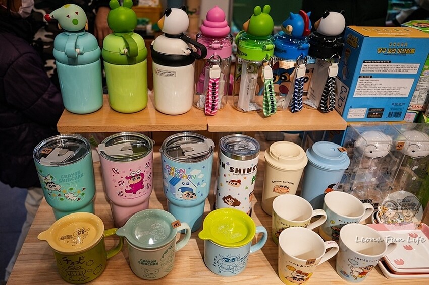 台中市西區台中快閃活動｜sunsetgoods 日落小物綠光快閃店-蠟筆小新、內褲兔、短尾矮袋鼠周邊超好買！