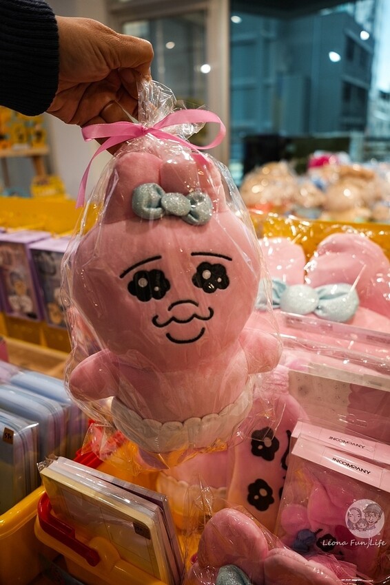 台中市西區台中快閃活動｜sunsetgoods 日落小物綠光快閃店-蠟筆小新、內褲兔、短尾矮袋鼠周邊超好買！