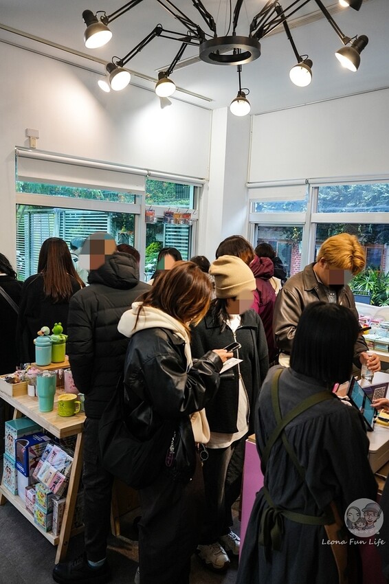 台中市西區台中快閃活動｜sunsetgoods 日落小物綠光快閃店-蠟筆小新、內褲兔、短尾矮袋鼠周邊超好買！