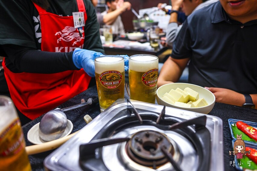 日本只開五小時,在地超過40年老店,想吃要排隊!老字號牛腸鍋竟然還有加麵吃到飽