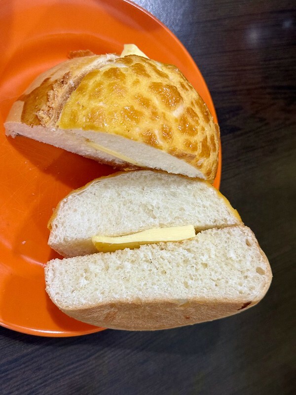 澳門澳門美食｜處處都能瞧見的澳門小吃～澳門大利來記豬扒包（總店）。