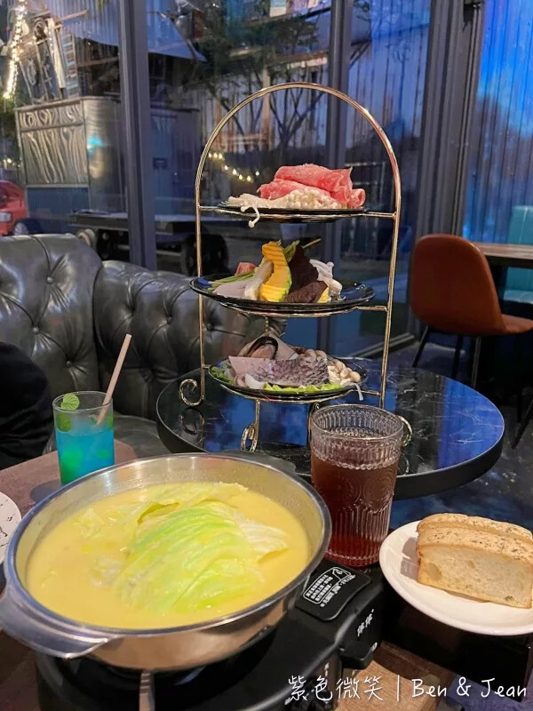 台南市永康區zero zero拆車夢工廠》廢車拆解成星際太空站好好拍，最新門票與菜單資訊，全台首間廢車觀光工廠