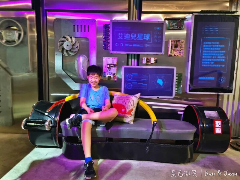 台南市永康區zero zero拆車夢工廠》廢車拆解成星際太空站好好拍，最新門票與菜單資訊，全台首間廢車觀光工廠