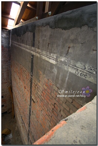 宜蘭縣五結鄉二結穀倉稻農文化館》國家三級古蹟，日式擬洋建築，包含碾米場及穀倉，實境解謎免費玩，還能看火車 宜蘭羅