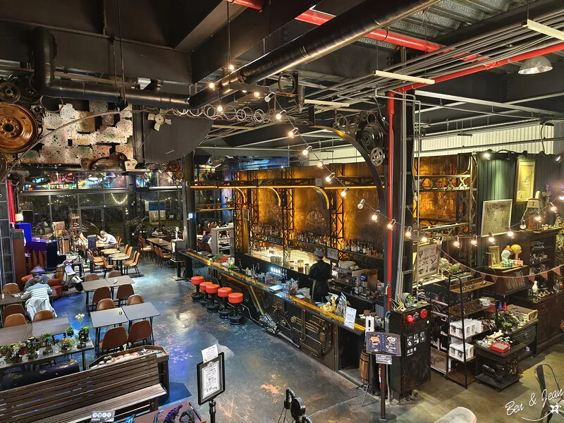 台南市永康區zero zero拆車夢工廠》廢車拆解成星際太空站好好拍，最新門票與菜單資訊，全台首間廢車觀光工廠