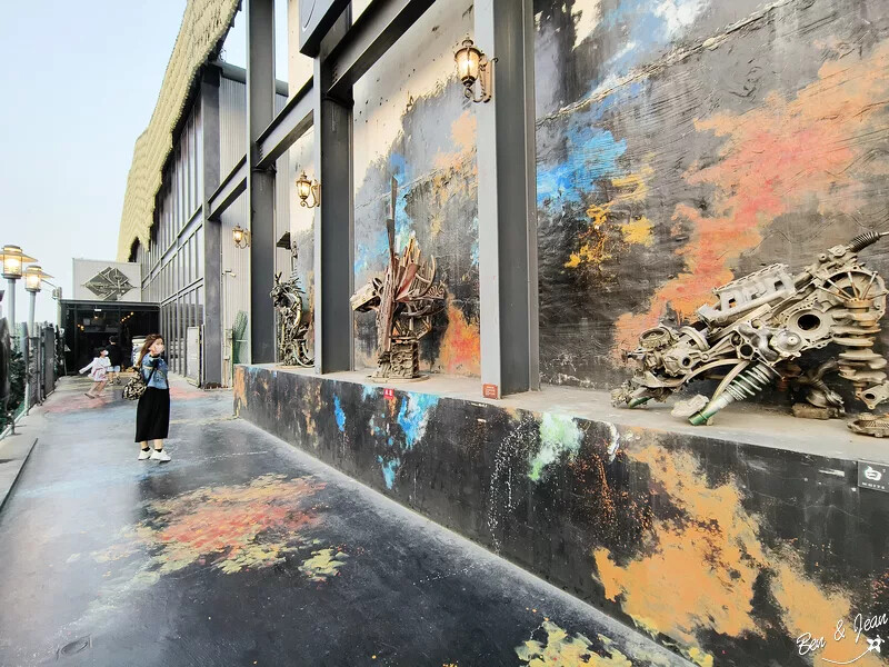 台南市永康區zero zero拆車夢工廠》廢車拆解成星際太空站好好拍，最新門票與菜單資訊，全台首間廢車觀光工廠