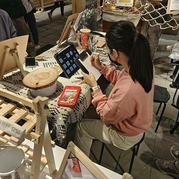 台東縣台東市全台最美夜間市集-微光集 TTwilight Bazaar ，強風下華麗轉型變身，微光集 2.0 透過微光看見台東，吃喝玩樂