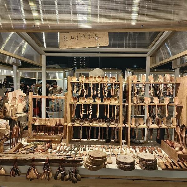 台東縣台東市全台最美夜間市集-微光集 TTwilight Bazaar ，強風下華麗轉型變身，微光集 2.0 透過微光看見台東，吃喝玩樂