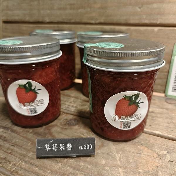 台東縣台東市全台最美夜間市集-微光集 TTwilight Bazaar ，強風下華麗轉型變身，微光集 2.0 透過微光看見台東，吃喝玩樂