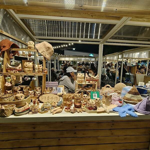 台東縣台東市全台最美夜間市集-微光集 TTwilight Bazaar ，強風下華麗轉型變身，微光集 2.0 透過微光看見台東，吃喝玩樂