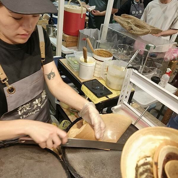 台東縣台東市全台最美夜間市集-微光集 TTwilight Bazaar ，強風下華麗轉型變身，微光集 2.0 透過微光看見台東，吃喝玩樂