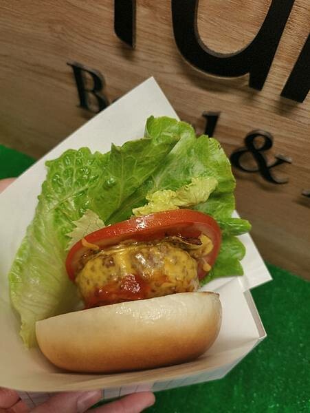 台東縣台東市全台最美夜間市集-微光集 TTwilight Bazaar ，強風下華麗轉型變身，微光集 2.0 透過微光看見台東，吃喝玩樂