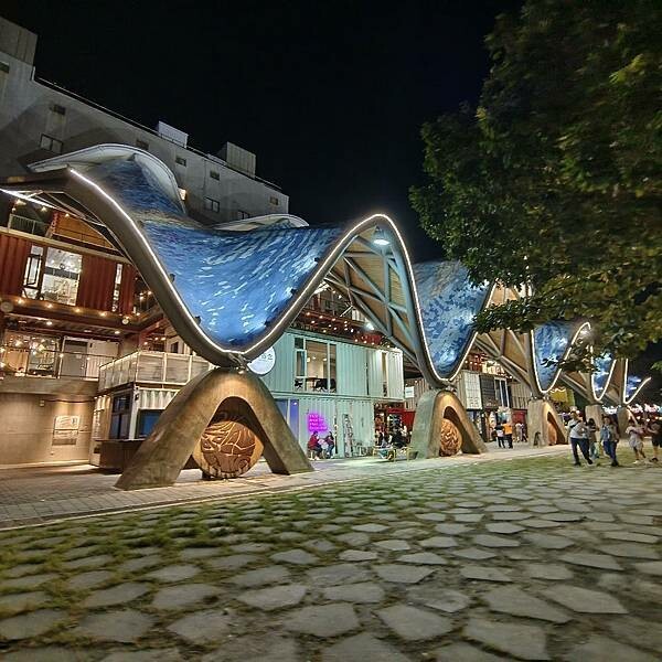 台東縣台東市全台最美夜間市集-微光集 TTwilight Bazaar ，強風下華麗轉型變身，微光集 2.0 透過微光看見台東，吃喝玩樂