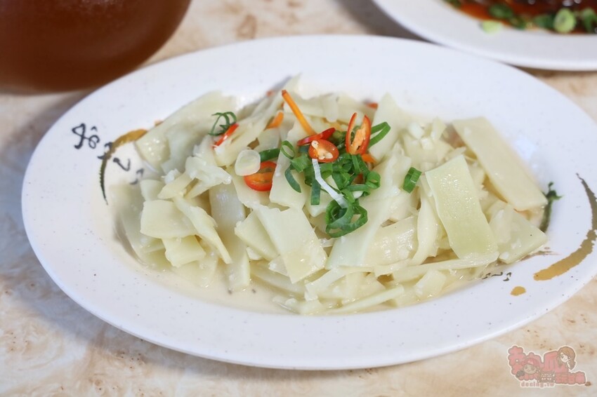 【楠西梅嶺二日遊】來去神秘氣場住一晚，品味道地的梅子雞、隱藏版山中咖啡店，最美景觀餐廳讓你拍爆~ - 熱血玩台南。跳躍新世界