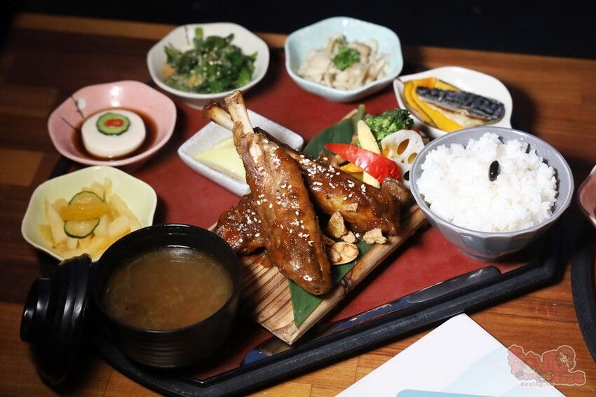 【楠西梅嶺二日遊】來去神秘氣場住一晚，品味道地的梅子雞、隱藏版山中咖啡店，最美景觀餐廳讓你拍爆~ - 熱血玩台南。跳躍新世界