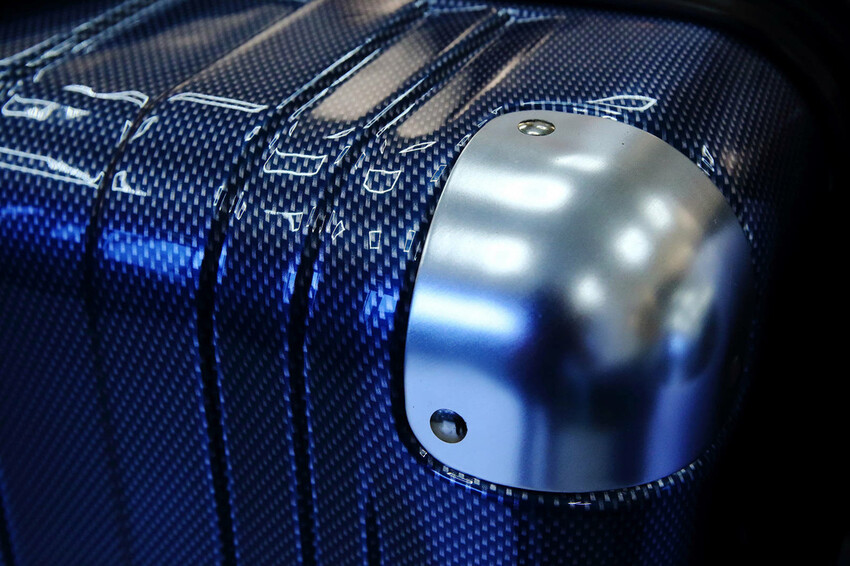 桃園行李箱推薦！黑箱作業行李箱維修/零售專賣店，28吋鋁框大