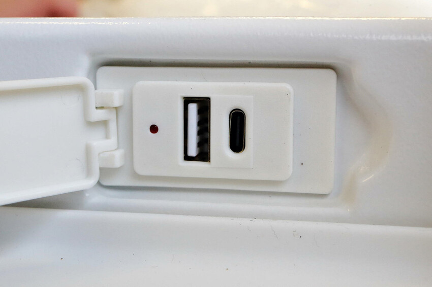 桃園行李箱推薦！黑箱作業行李箱維修/零售專賣店，28吋鋁框大