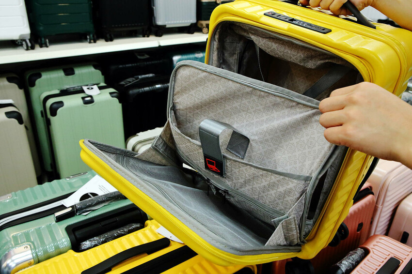 桃園行李箱推薦！黑箱作業行李箱維修/零售專賣店，28吋鋁框大