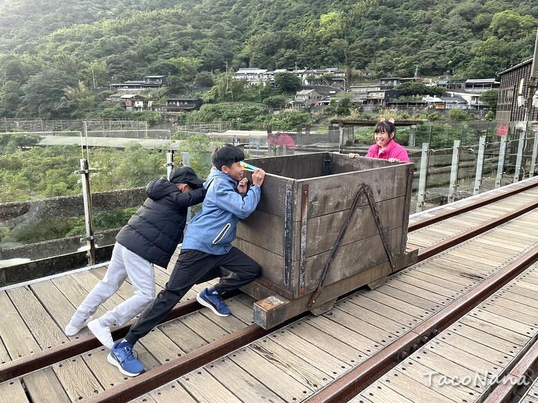 新北市瑞芳區【新北瑞芳】猴硐貓村喵星人敲可愛!寧靜小鎮裡看煤礦歷史,靜享美好時光!交通、景點