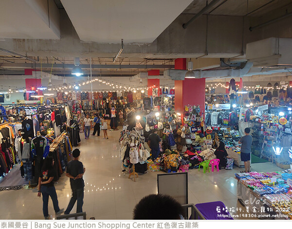 Bang Sue Junction Shopping Center 紅色復古建築-07.jpg