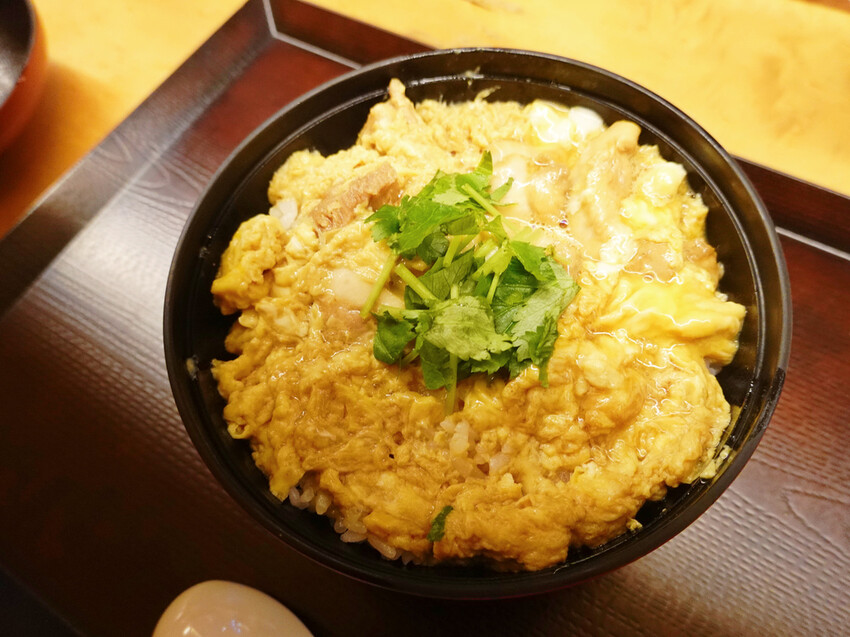 日本沖繩那霸—舞天 本店｜旅程中的與丼飯蕎麥麵的意外邂逅｜歌町、新都心、DFS免稅店