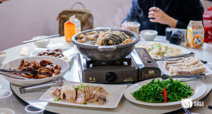 嘉義特色漫遊這樣玩|162觀光軸線旅程,太平雲梯、雲之南茶園步道、太平老街、阿里山小火車,賞梅品茶,入住特色民宿 - 莎笠,小日子