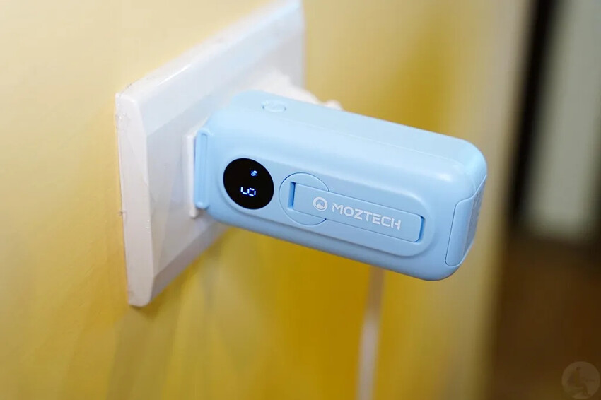 輕巧多功能口袋行動電源｜MOZTECH 太空艙輕巧多功能口袋行動電源評測