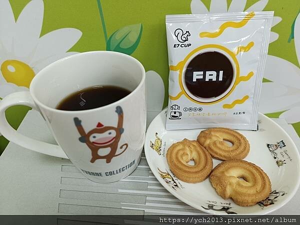 E7CUP工作日誌濾掛咖啡／每個工作日都有咖啡陪伴／再也不用