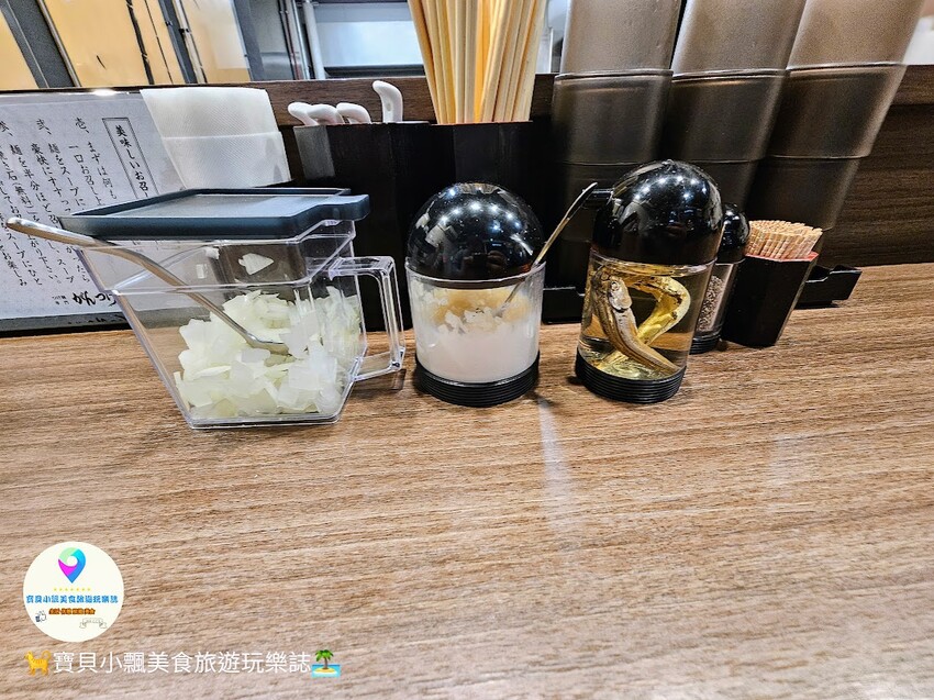 日本[食]日本 福岡 つけ麺専門 がんつけ 濃厚海鮮豚骨 吃到一半免費加入烤石讓湯頭重新加熱 讓你口口吃到最佳獨