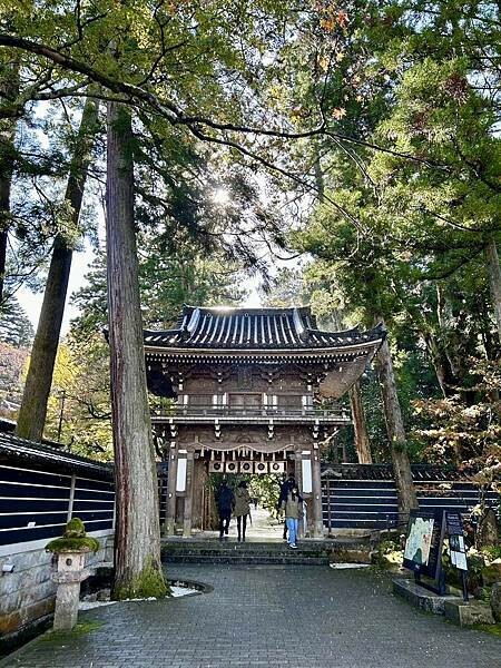 日本日本北陸旅遊/日本JR新幹線北陸段之旅/11-12月楓紅時推薦可以來米其林推薦的絕美紅葉/千年美麗的古寺-那谷