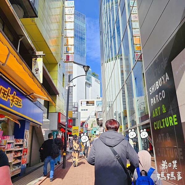 日本【東京‧澀谷】沉睡"超夢"澀谷寶可夢中心! 自製寶可夢T恤、沒有寶可夢機台!