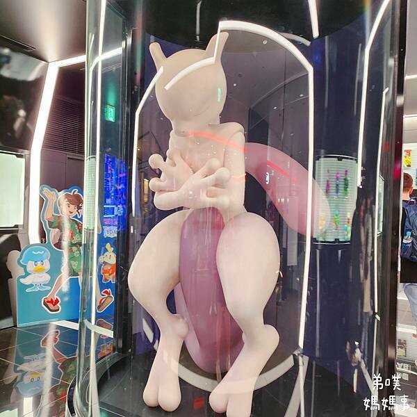 日本【東京‧澀谷】沉睡"超夢"澀谷寶可夢中心! 自製寶可夢T恤、沒有寶可夢機台!