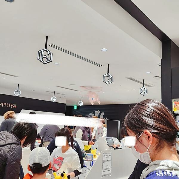 日本【東京‧澀谷】沉睡"超夢"澀谷寶可夢中心! 自製寶可夢T恤、沒有寶可夢機台!