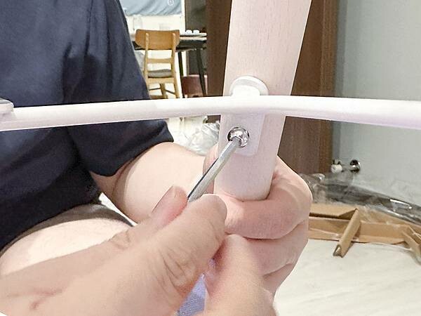 新手媽咪│義大利Lecoco COZY 2way高腳成長餐椅 兼顧美觀與實用性的超高顏質兒童餐椅