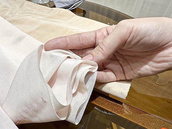 新手媽咪│產後媽咪終於可以穿回洋裝,產後塑身必備:赫本塑身衣雕塑實穿3個月心得分享 新手媽咪│產後媽咪終於可以穿回洋裝,產後塑身必備:赫本塑身衣雕塑實穿3個月心得分享