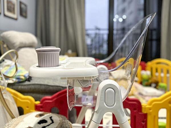 新手媽咪│義大利Lecoco COZY 2way高腳成長餐椅