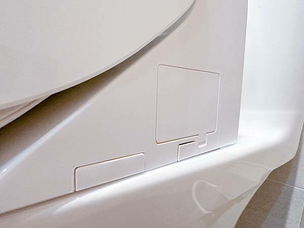 TOTO免治馬桶推薦|TOTO WASHLET 溫水洗淨便座 C2基本款使用心得：女人的優雅如廁願望，產後嬌嫩的屁屁終於能被溫柔對待|TCF23710ATW