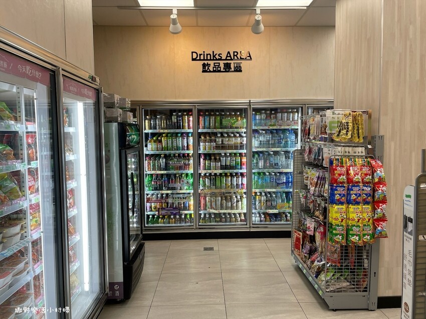 清境農場最美超商『全家清境雲海店』歐式城堡建築好亮眼，海拔2