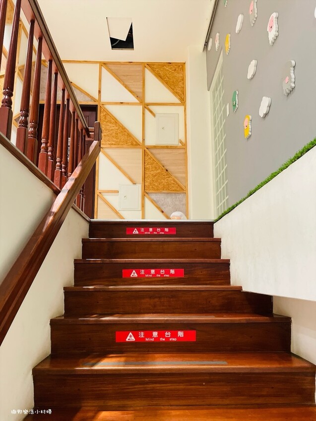 清境農場最美超商『全家清境雲海店』歐式城堡建築好亮眼，海拔2