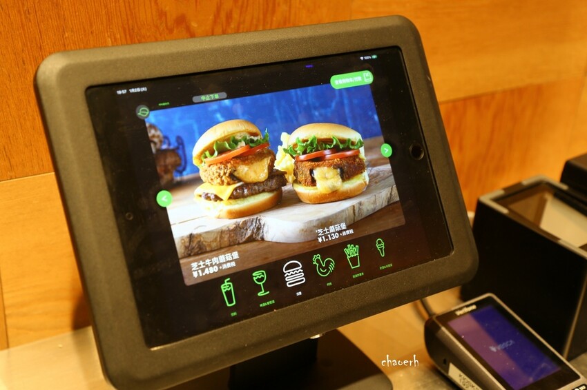 日本大阪-SHAKE SHACK 紐約人氣漢堡~大丸心齋橋店