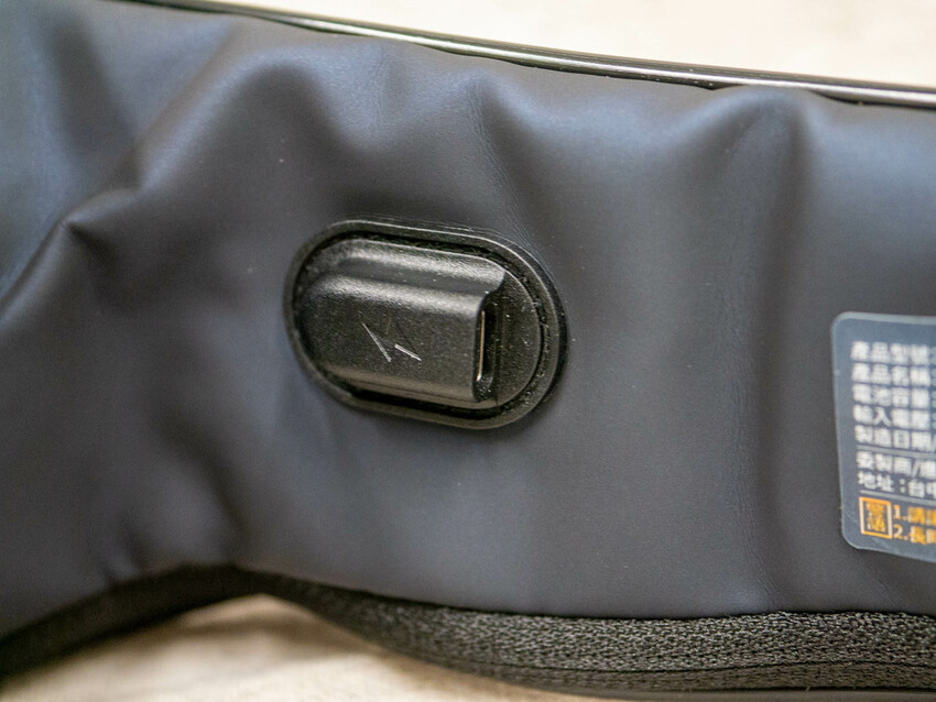 【開箱】MOLIJIA魔力家M637無線免手持/充電式肩頸按摩帶,就像真人按摩充電式肩頸按摩器推薦!