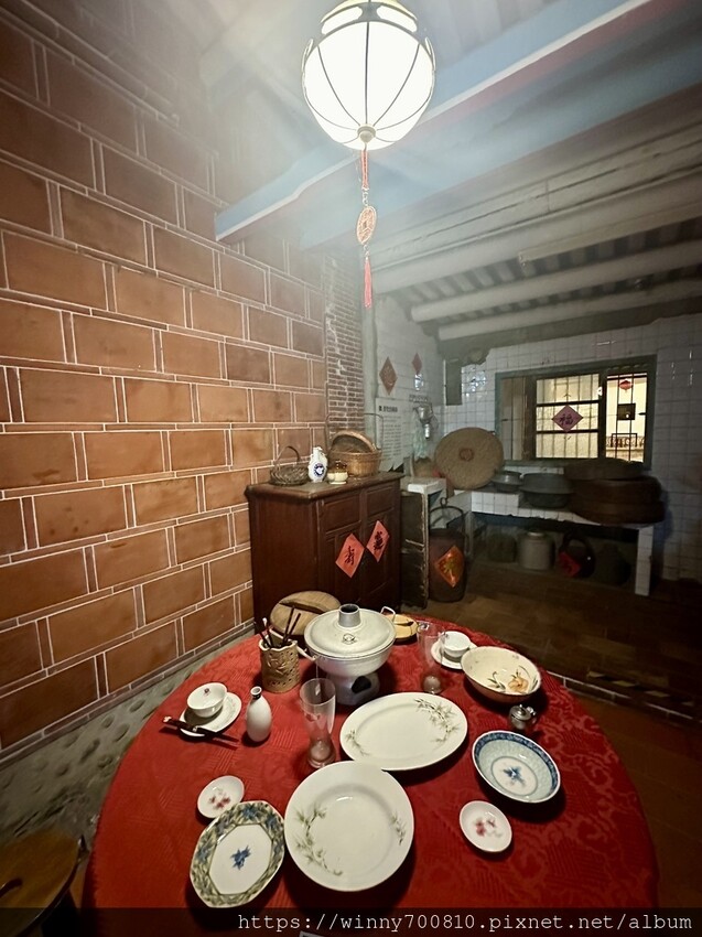 台中市霧峰區台中/霧峰【夜探宮保第】全台第一官宅「台灣傳統建築的百科全書」霧峰林家宮保第夜間導覽  彷彿穿越時空，