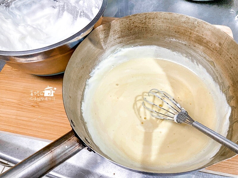 烘焙筆記│芋泥戚風蛋糕，讓芋泥迷愛不釋口的蛋糕