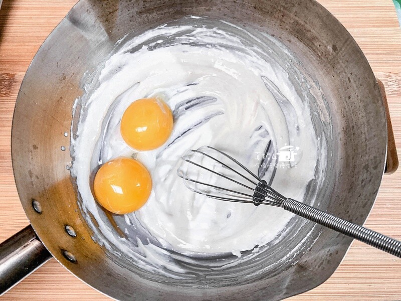 烘焙筆記│芋泥戚風蛋糕，讓芋泥迷愛不釋口的蛋糕