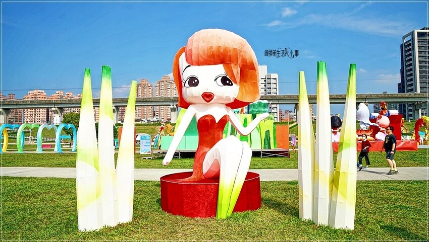 新北市三重區2024新北燈會熱鬧登場!大都會公園打造絢爛點燈,12米青龍驚艷上空,點亮你的夜晚