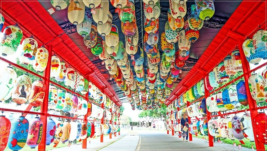 新北市三重區2024新北燈會熱鬧登場!大都會公園打造絢爛點燈,12米青龍驚艷上空,點亮你的夜晚