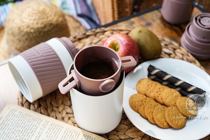 生活好物推薦|THOMSON 研磨手沖咖啡隨行杯-隨時都能喝上一杯現磨咖啡，上班族、學生、旅行者的最佳選擇