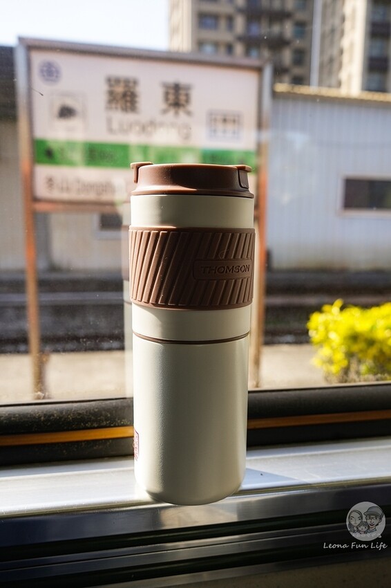 生活好物推薦|THOMSON 研磨手沖咖啡隨行杯-隨時都能喝上一杯現磨咖啡，上班族、學生、旅行者的最佳選擇