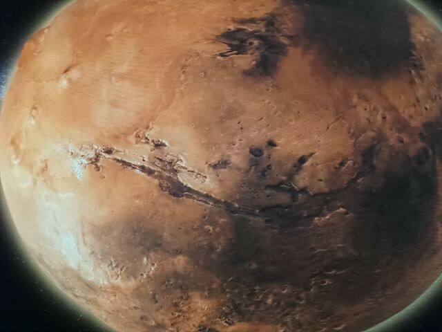 台北市士林區台北市立天文館(天文科學教育館) | 台北室內親子景點.展示內容豐富有趣.搭乘宇宙探險車來一趟太空之旅